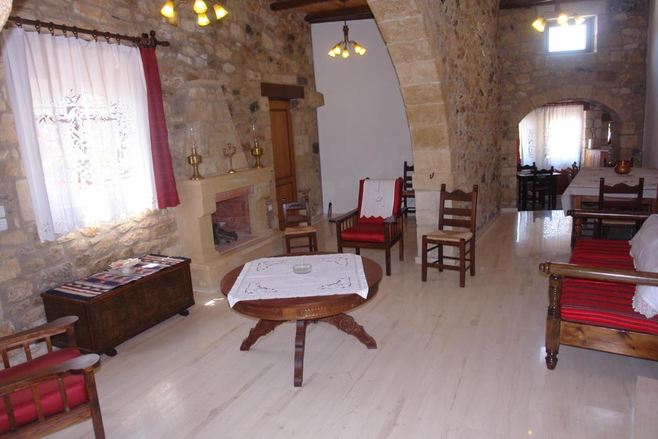 Villa Eleva Aryiroúpolis Exteriér fotografie